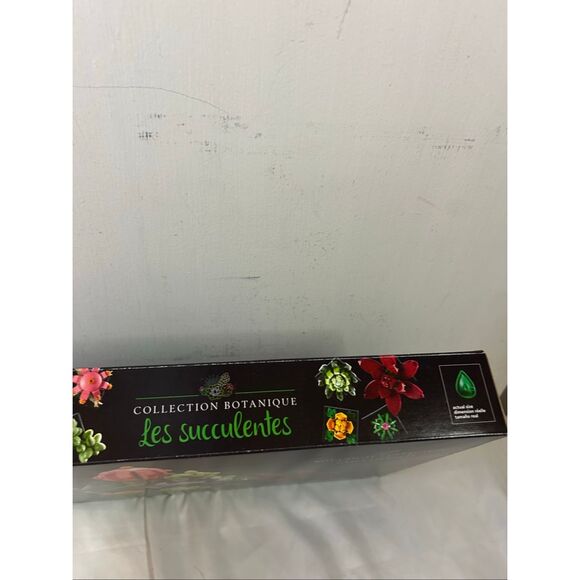 Lego Botanical Collection 771 Succulents #10309 Building set new rare - Picture 3 of 8